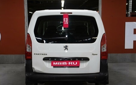 Peugeot Partner II рестайлинг 2, 2010 год, 649 000 рублей, 6 фотография