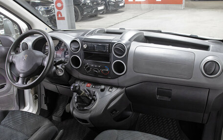 Peugeot Partner II рестайлинг 2, 2010 год, 649 000 рублей, 11 фотография