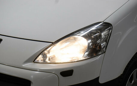 Peugeot Partner II рестайлинг 2, 2010 год, 649 000 рублей, 18 фотография