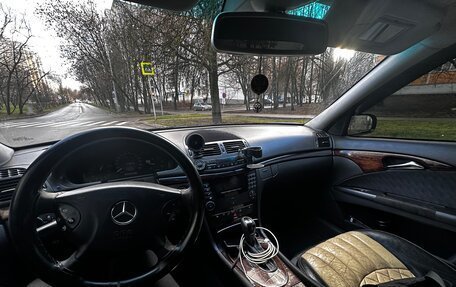 Mercedes-Benz E-Класс, 2002 год, 650 000 рублей, 4 фотография