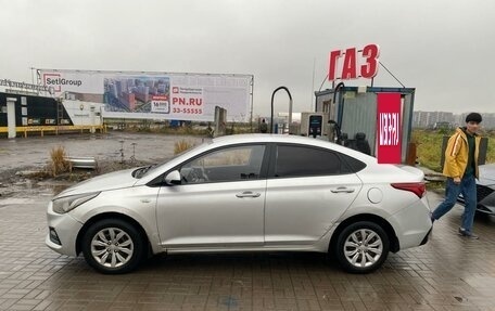 Hyundai Solaris II рестайлинг, 2018 год, 600 000 рублей, 9 фотография