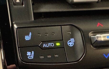 Toyota Land Cruiser, 2022 год, 11 700 000 рублей, 26 фотография