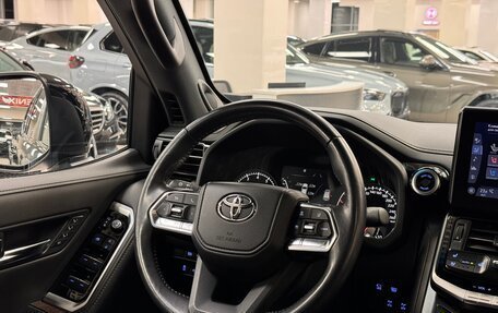 Toyota Land Cruiser, 2022 год, 11 700 000 рублей, 23 фотография