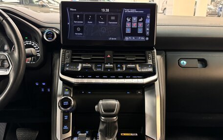 Toyota Land Cruiser, 2022 год, 11 700 000 рублей, 35 фотография