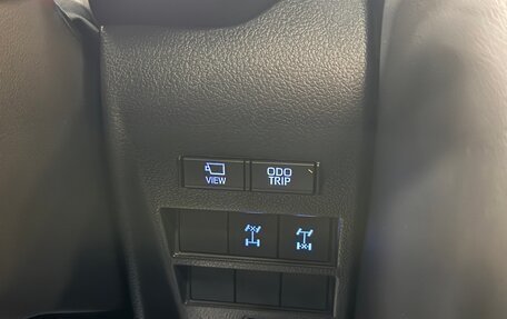 Toyota Land Cruiser, 2022 год, 11 700 000 рублей, 32 фотография