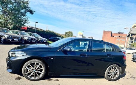 BMW 1 серия, 2022 год, 2 380 000 рублей, 3 фотография