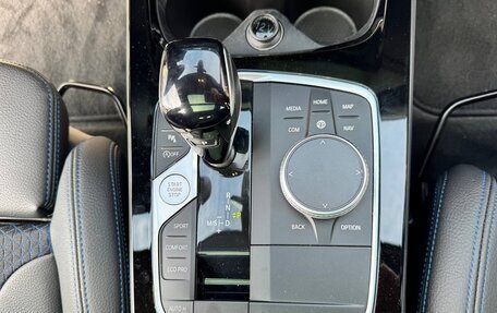 BMW 1 серия, 2022 год, 2 380 000 рублей, 15 фотография