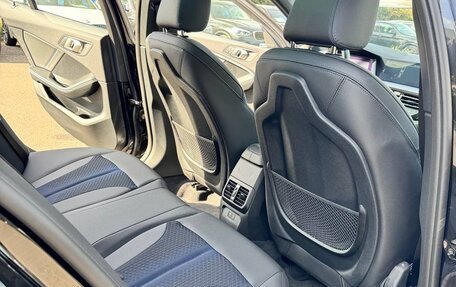 BMW 1 серия, 2022 год, 2 380 000 рублей, 22 фотография