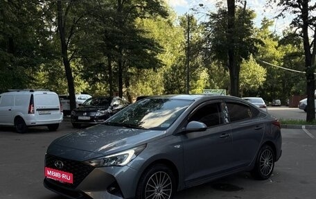 Hyundai Solaris II рестайлинг, 2020 год, 1 550 000 рублей, 1 фотография