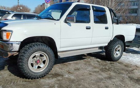 Toyota Hilux VI, 1996 год, 1 180 000 рублей, 2 фотография
