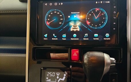 Toyota Roomy I, 2018 год, 1 250 000 рублей, 12 фотография