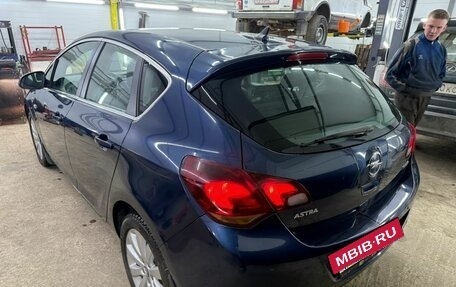 Opel Astra J, 2012 год, 1 089 000 рублей, 3 фотография