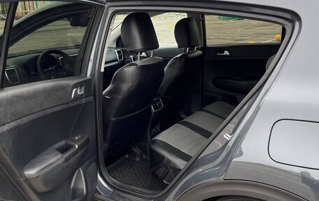 KIA Sportage IV рестайлинг, 2019 год, 2 100 000 рублей, 15 фотография