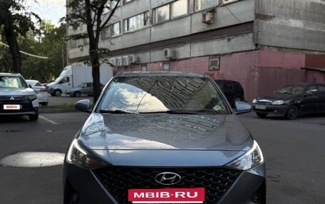 Hyundai Solaris II рестайлинг, 2020 год, 1 550 000 рублей, 4 фотография