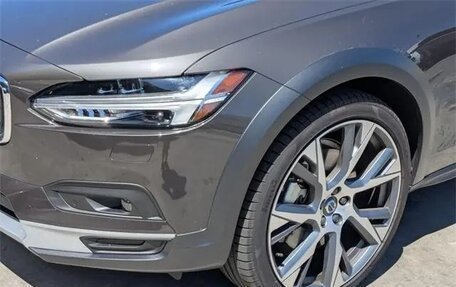 Volvo V90 Cross Country I рестайлинг, 2024 год, 7 450 000 рублей, 8 фотография