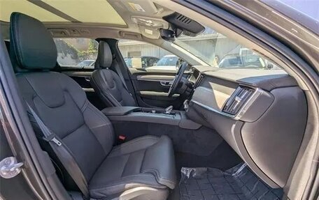 Volvo V90 Cross Country I рестайлинг, 2024 год, 7 450 000 рублей, 29 фотография