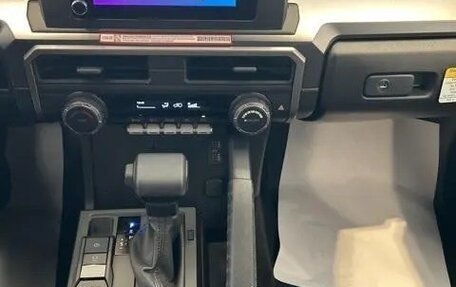 Toyota 4Runner, 2025 год, 7 188 000 рублей, 13 фотография