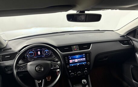Skoda Octavia, 2018 год, 1 980 000 рублей, 15 фотография