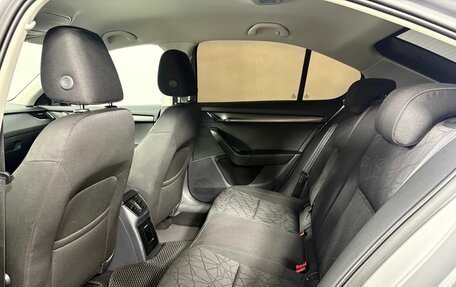 Skoda Octavia, 2018 год, 1 980 000 рублей, 16 фотография