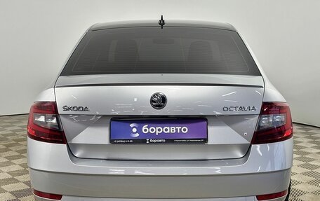 Skoda Octavia, 2018 год, 1 980 000 рублей, 4 фотография