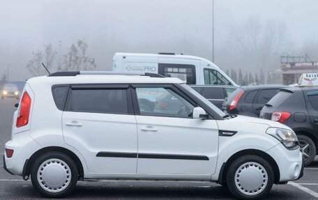 KIA Soul I рестайлинг, 2014 год, 1 000 000 рублей, 12 фотография