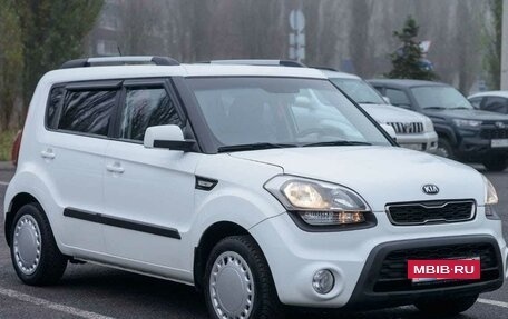 KIA Soul I рестайлинг, 2014 год, 1 000 000 рублей, 10 фотография