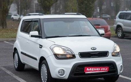 KIA Soul I рестайлинг, 2014 год, 1 000 000 рублей, 13 фотография