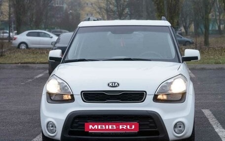 KIA Soul I рестайлинг, 2014 год, 1 000 000 рублей, 16 фотография