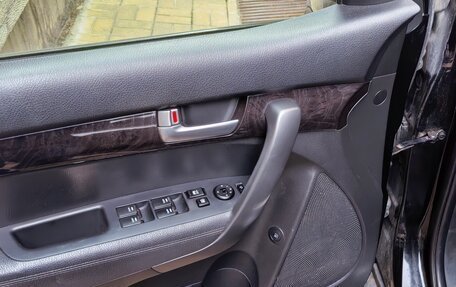 KIA Sorento II рестайлинг, 2013 год, 1 800 000 рублей, 13 фотография