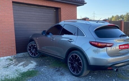 Infiniti FX II, 2009 год, 1 530 000 рублей, 1 фотография