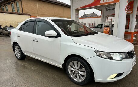 KIA Cerato III, 2011 год, 650 000 рублей, 2 фотография