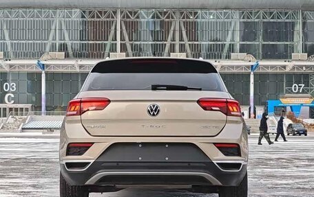 Volkswagen T-Cross I, 2022 год, 1 980 000 рублей, 2 фотография