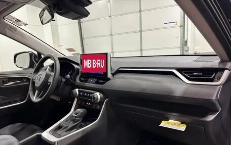 Toyota RAV4, 2025 год, 6 690 000 рублей, 18 фотография