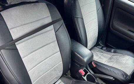 Pontiac Vibe II, 2005 год, 510 000 рублей, 19 фотография