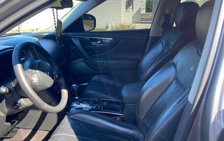 Infiniti FX II, 2009 год, 1 530 000 рублей, 12 фотография