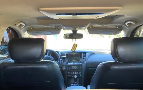 Infiniti FX II, 2009 год, 1 530 000 рублей, 10 фотография