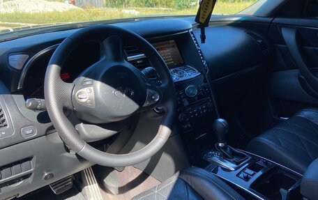 Infiniti FX II, 2009 год, 1 530 000 рублей, 14 фотография