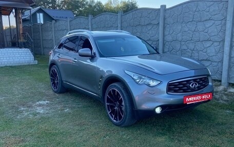 Infiniti FX II, 2009 год, 1 530 000 рублей, 25 фотография