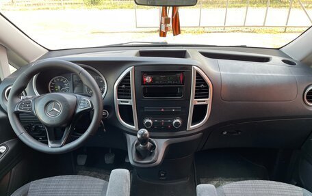 Mercedes-Benz Vito, 2015 год, 2 325 000 рублей, 9 фотография