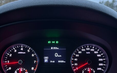 KIA Sportage IV рестайлинг, 2019 год, 2 200 000 рублей, 12 фотография