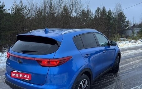 KIA Sportage IV рестайлинг, 2019 год, 2 200 000 рублей, 5 фотография