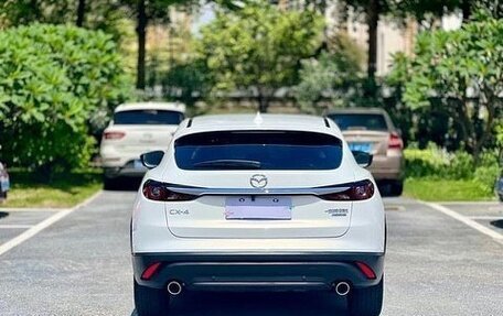 Mazda CX-4, 2022 год, 2 450 000 рублей, 3 фотография