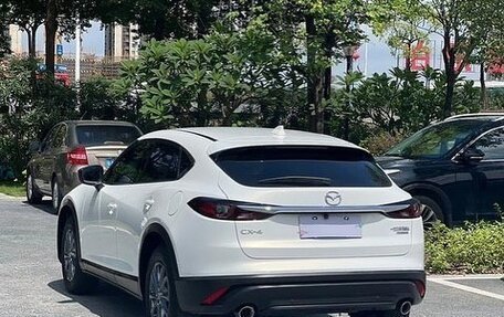 Mazda CX-4, 2022 год, 2 450 000 рублей, 4 фотография