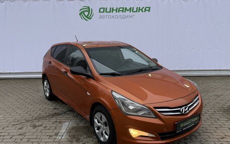 Hyundai Solaris II рестайлинг, 2015 год, 830 000 рублей, 3 фотография