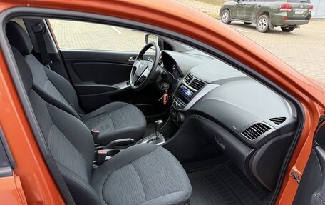 Hyundai Solaris II рестайлинг, 2015 год, 830 000 рублей, 20 фотография