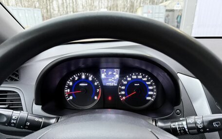 Hyundai Solaris II рестайлинг, 2015 год, 830 000 рублей, 24 фотография