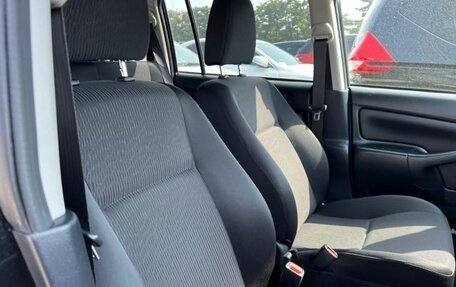 Toyota Succeed I рестайлинг, 2020 год, 1 050 000 рублей, 30 фотография