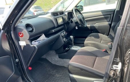 Toyota Succeed I рестайлинг, 2020 год, 1 050 000 рублей, 34 фотография