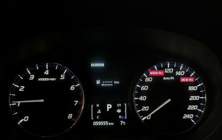 Mitsubishi Outlander III рестайлинг 3, 2018 год, 2 345 000 рублей, 6 фотография