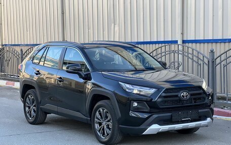 Toyota RAV4, 2025 год, 4 050 000 рублей, 2 фотография